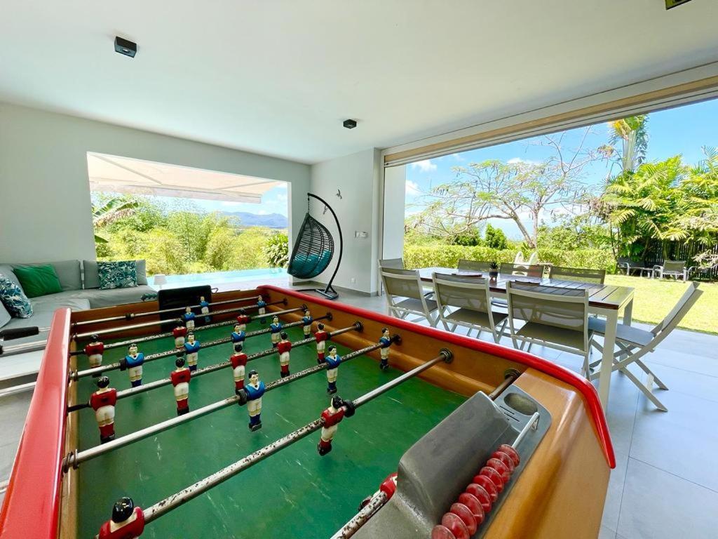 Villa Kumquat Avec Piscine Et Vue Sur Les Montagnes Petit-Bourg Exterior photo
